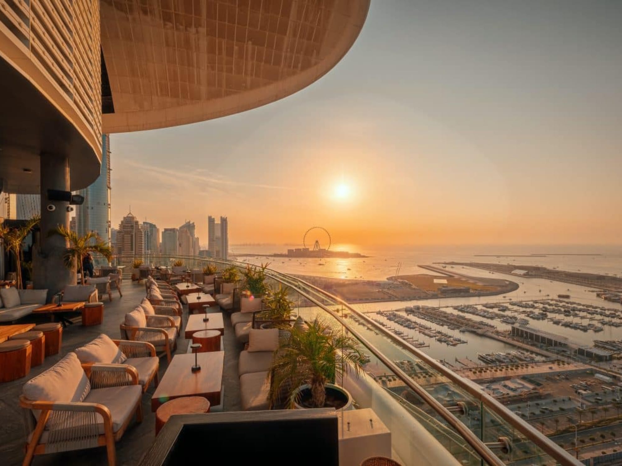 6 Restaurantes en Dubái con vistas al atardecer_Attiko